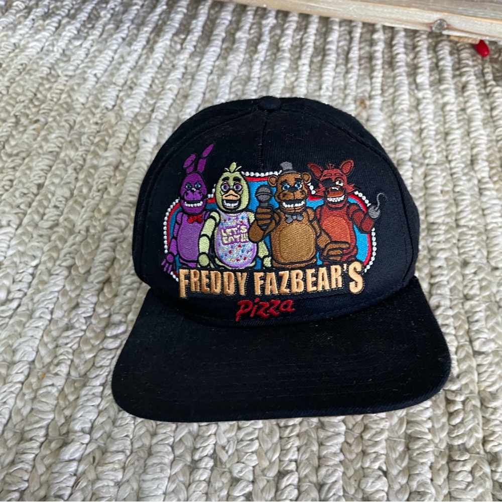 Five nights at Freddy snap back hat cap wool blend